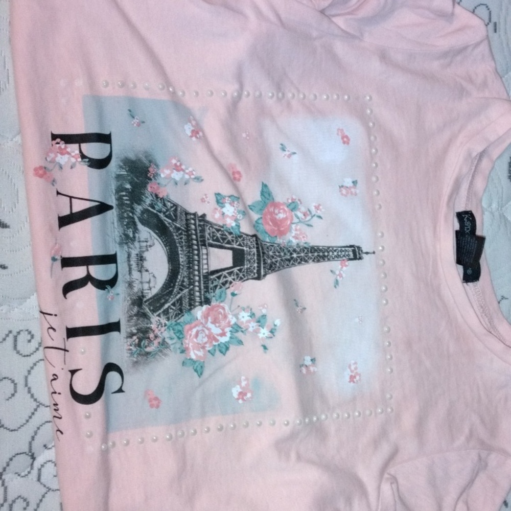 Girl short sleeves